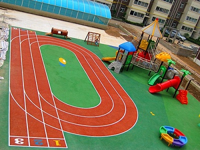 幼儿园塑胶园地